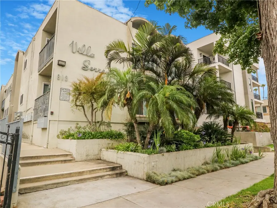 813 E La Palma Drive, Inglewood, CA 90301 - #2