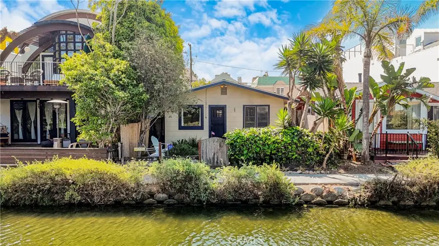 236 Howland Canal, Venice, CA 90291 - #2
