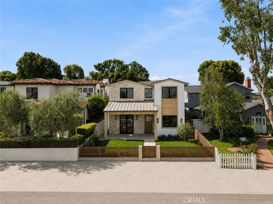 640 33rd Street, Manhattan Beach, CA 90266 - #2