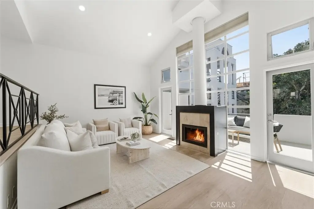 721 3rd Street, Hermosa Beach, CA 90254 - #1