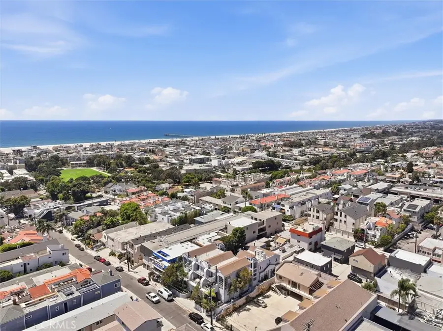721 3rd Street, Hermosa Beach, CA 90254 - #2