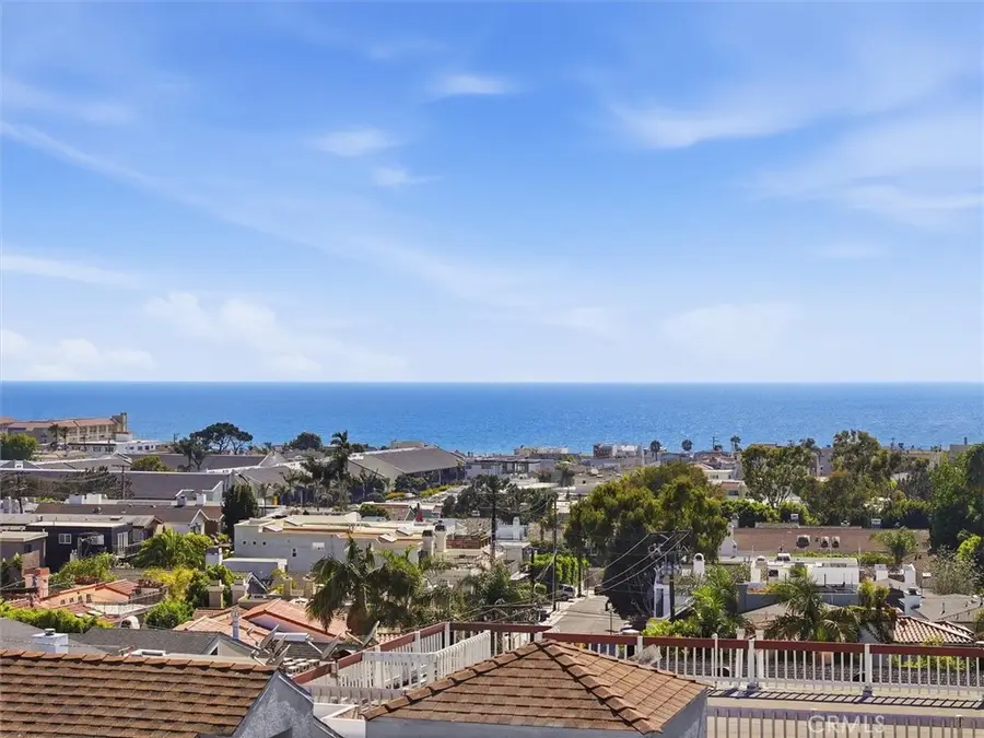 721 3rd Street, Hermosa Beach, CA 90254 - #3