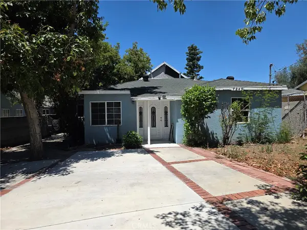 7249 Loma Verde Ave., Canoga Park, CA 91303