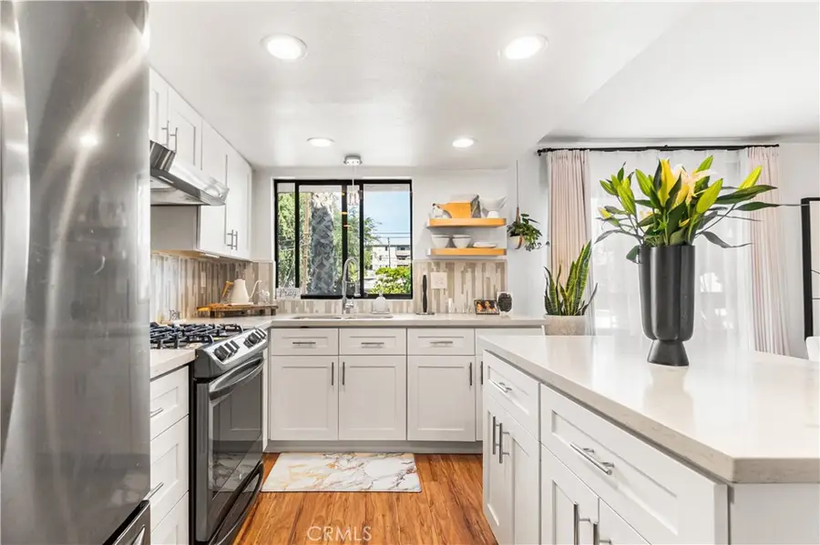 620 W Hyde Park, Inglewood, CA 90302 - #3
