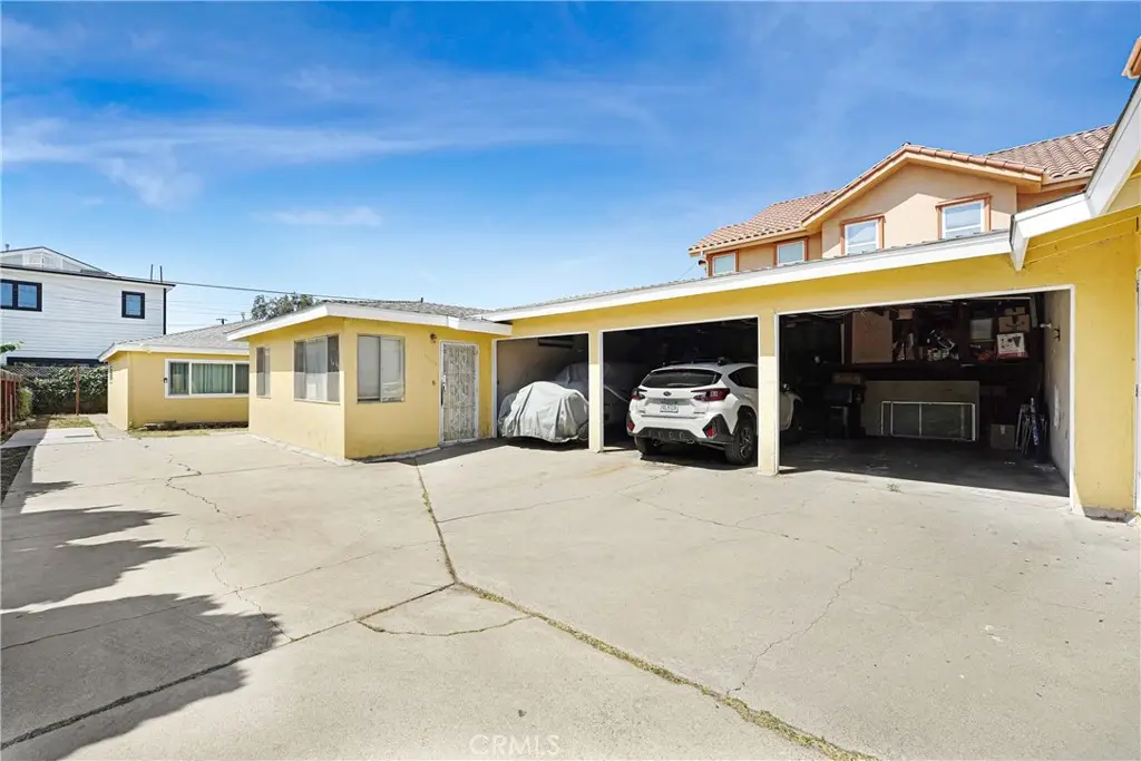 3818 W 111th Place, Inglewood, CA 90303 - #1