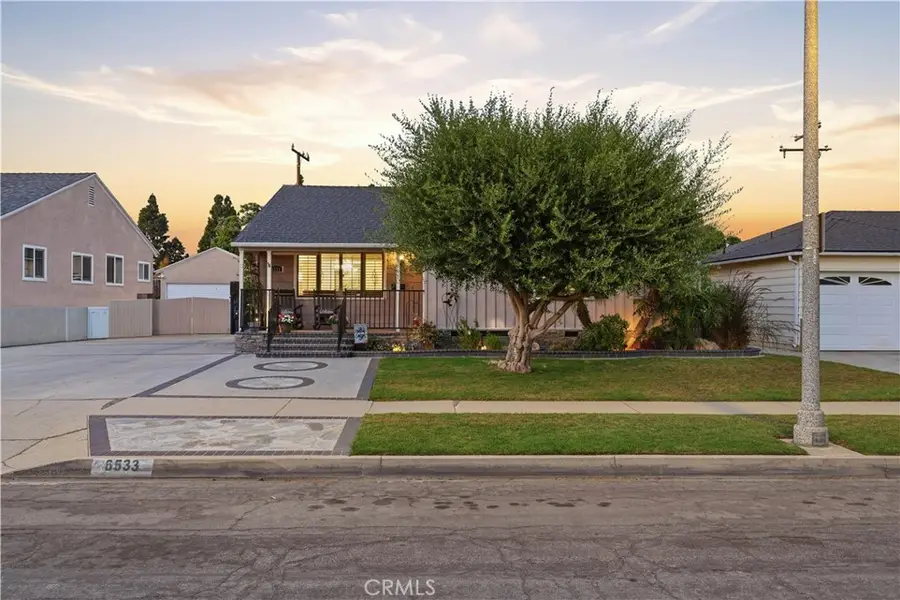 6533 E Walkerton Street, Long Beach, CA 90808 - #2