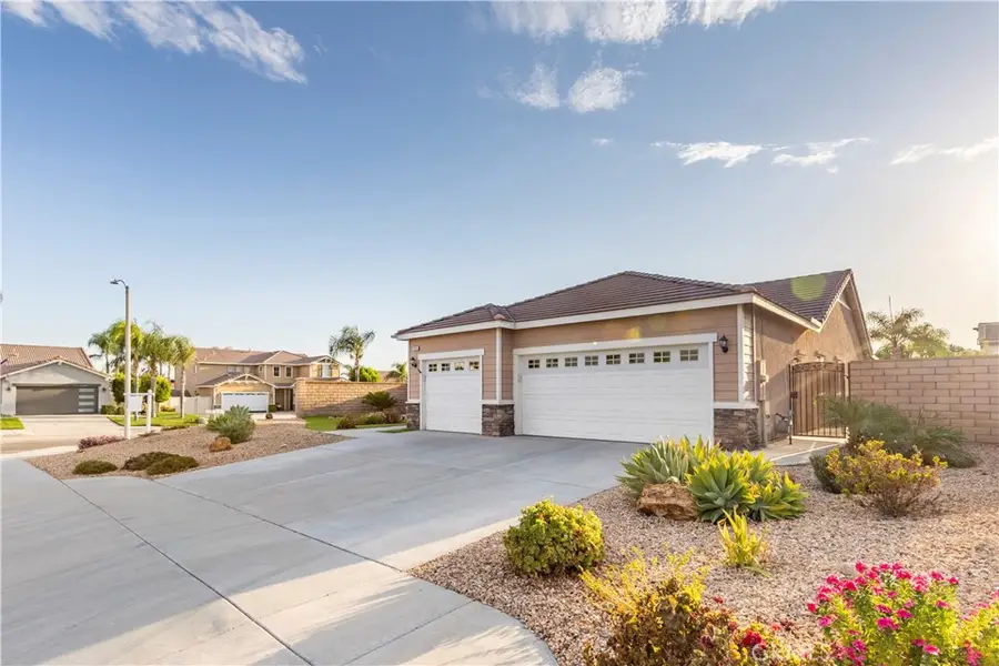 7676 Vista Alegre, Highland, CA 92346 - #3