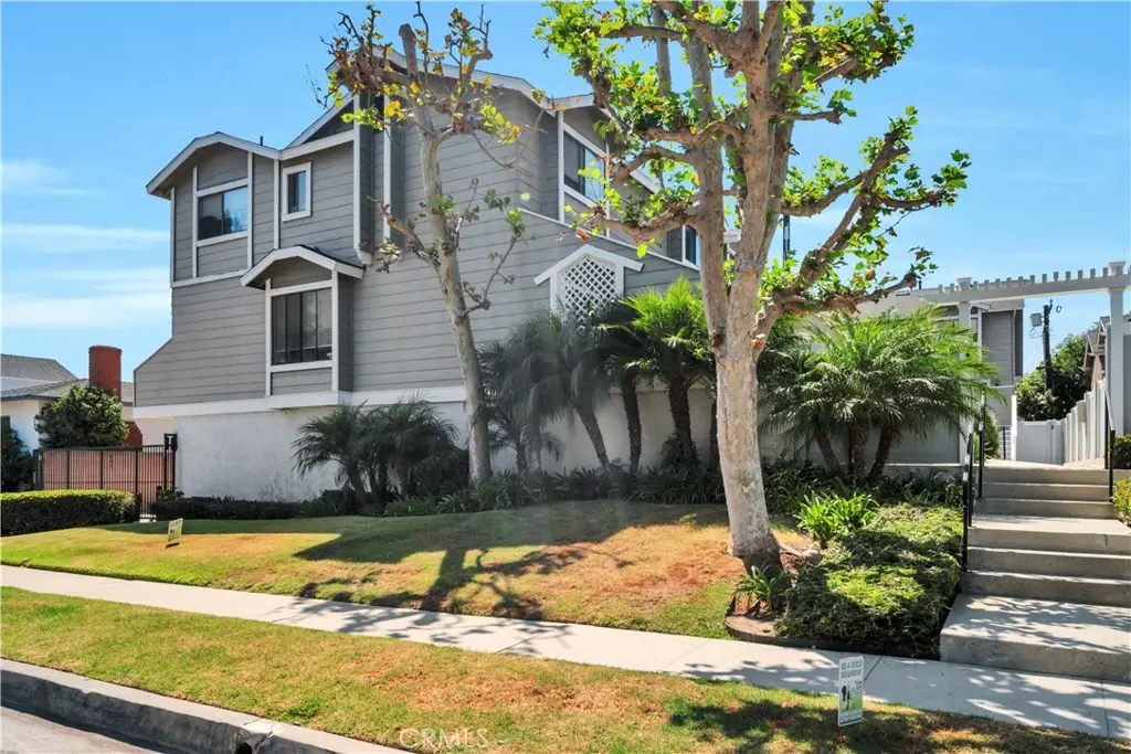 2721 Gramercy Avenue #2, Torrance, CA 90501 - #1