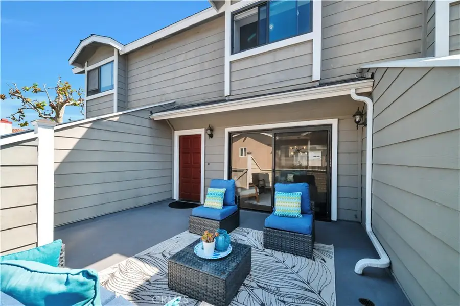 2721 Gramercy Avenue #2, Torrance, CA 90501 - #2