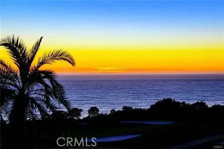 3200 La Rotonda Drive #211, Rancho Palos Verdes, CA 90275