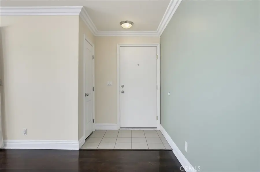 1401 E 3rd Street #16, Long Beach, CA 90802 - #3
