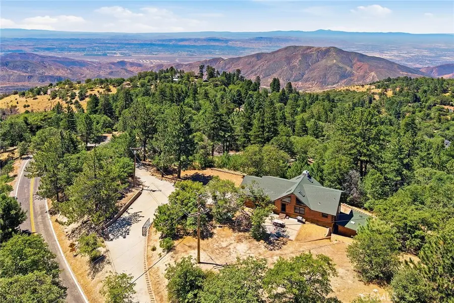 30954 Fredalba Road, Running Springs, CA 92382 - #2