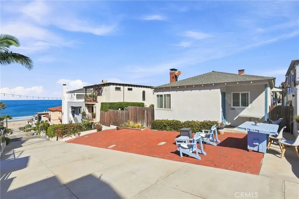 229 31st Street, Manhattan Beach, CA 90266 - #1