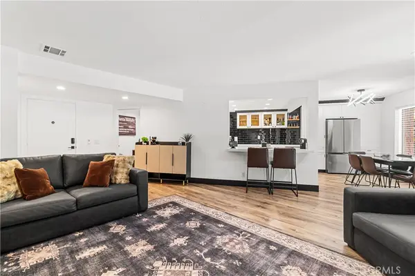 2752 Pine Creek Cir., Fullerton, CA 92835