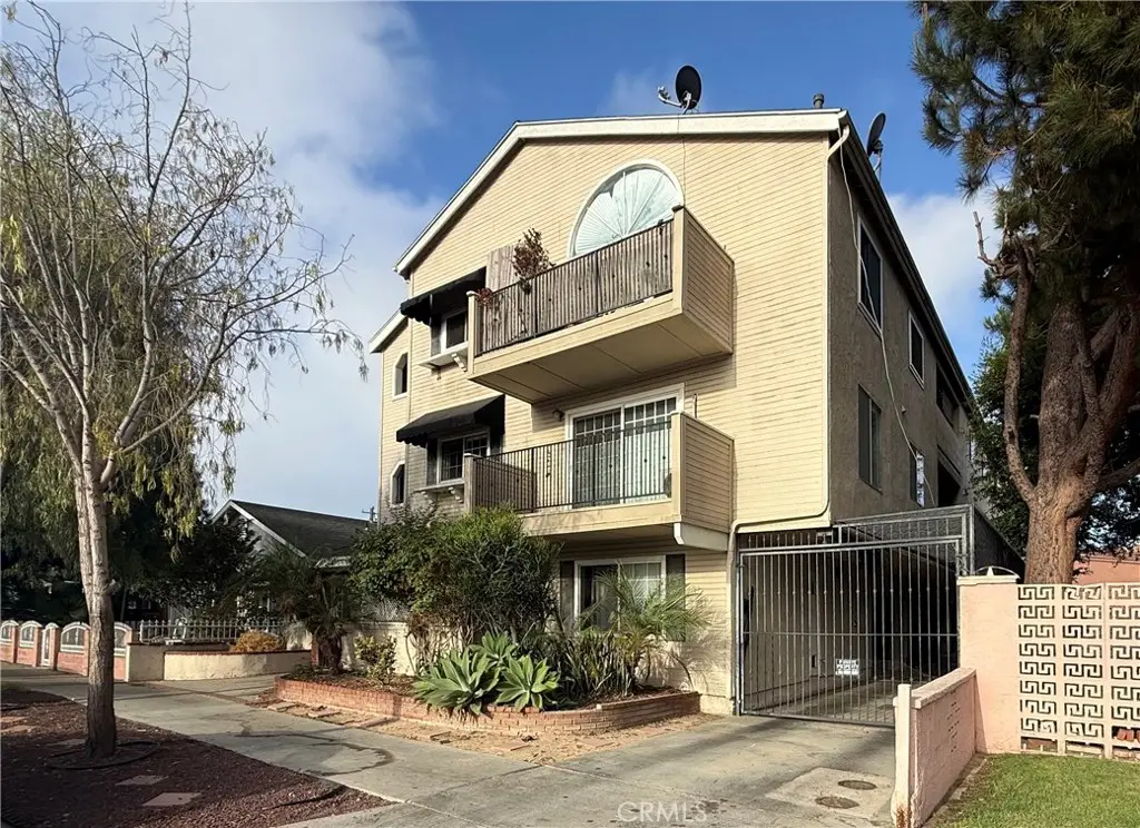 1123 Junipero Avenue #7, Long Beach, CA 90804 - #1