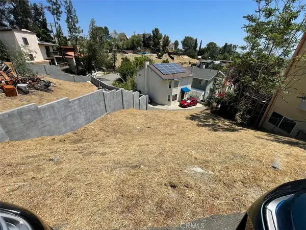 21614 Wo He Lo Trail, Chatsworth, CA 91311