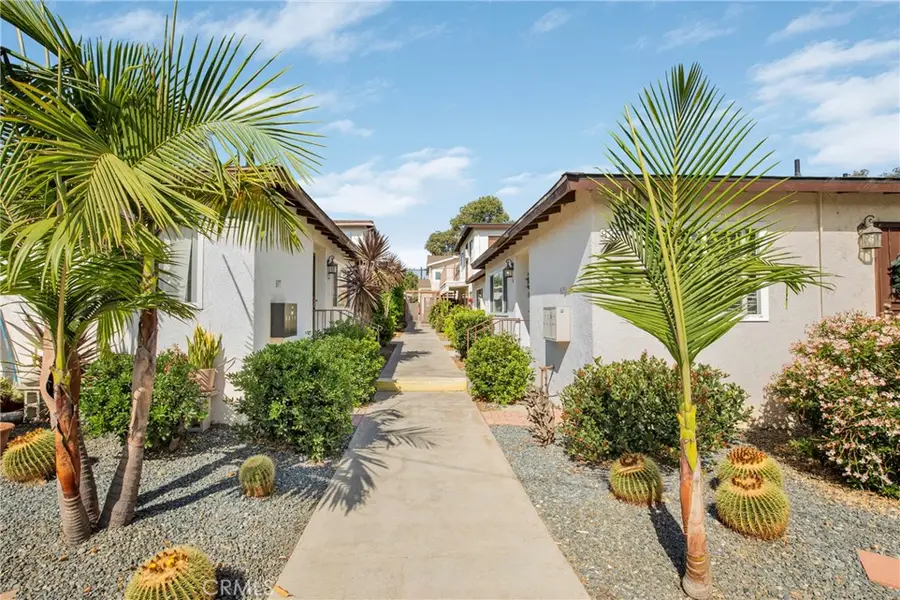 817 Mira Mar, Long Beach, CA 90804 - #2