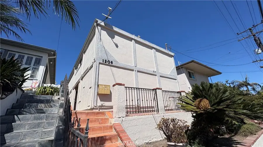 1206 W 25th Street, San Pedro, CA 90731 - #3