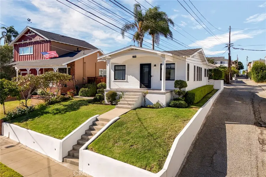 1376 W 10th, San Pedro, CA 90732 - #3