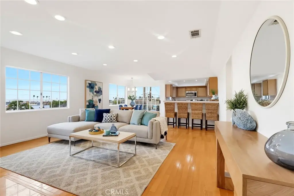 1073 W 9th Street #202, San Pedro, CA 90731 - #1