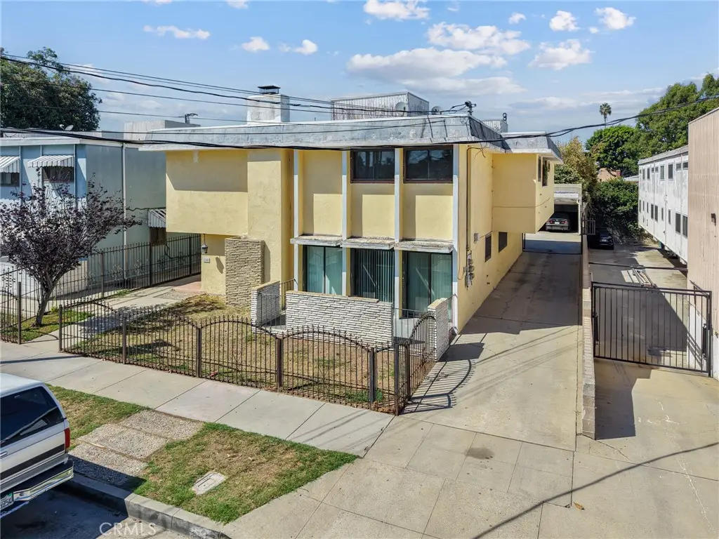 145 W Hillcrest, Inglewood, CA 90301 - #1