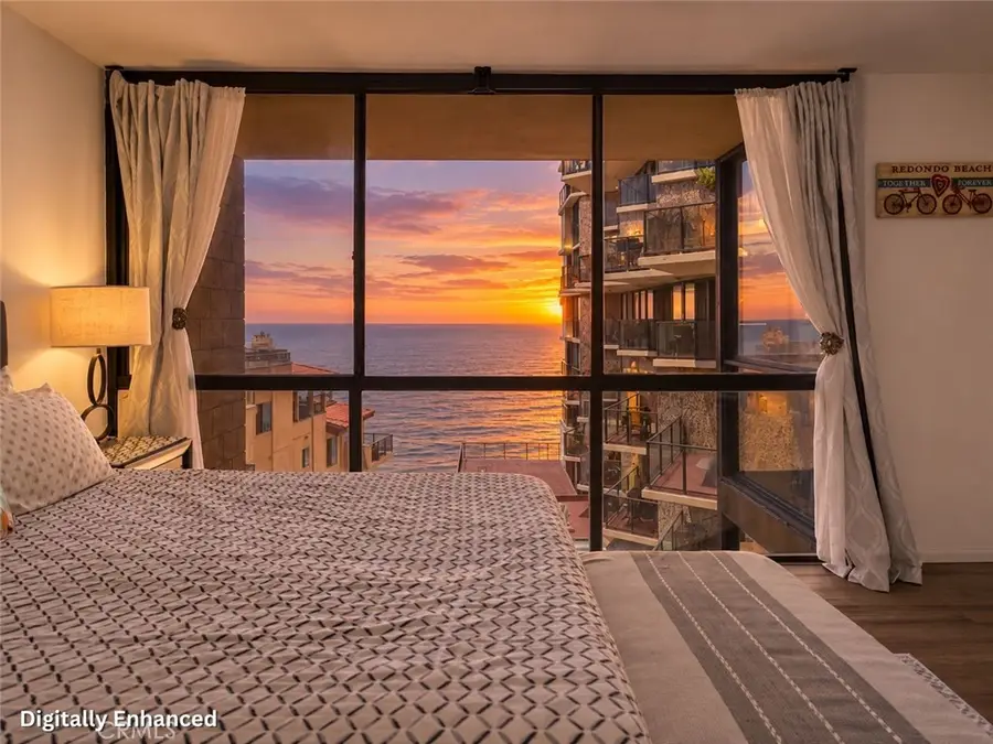 531 Esplanade #302, Redondo Beach, CA 90277 - #2
