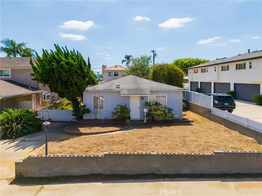 2412 Voorhees, Redondo Beach, CA 90278 - #2
