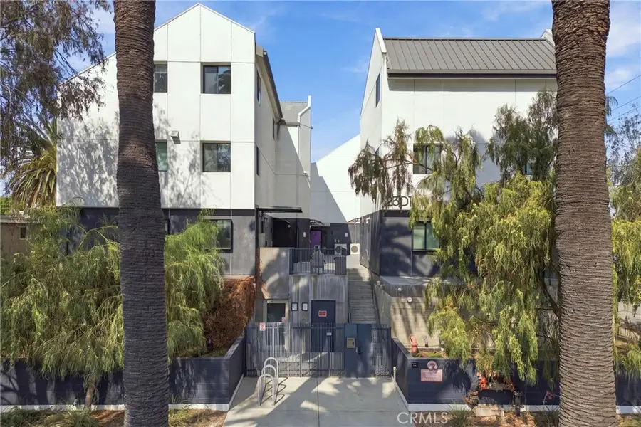 2301 S Cloverdale, Los Angeles, CA 90016 - #3
