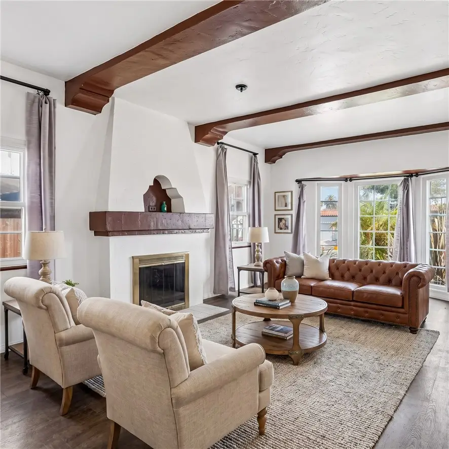 8319 S Van Ness Avenue, Inglewood, CA 90305 - #1