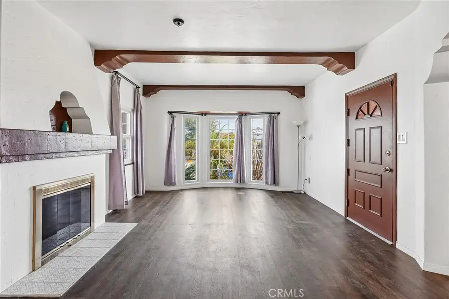 8319 S Van Ness Avenue, Inglewood, CA 90305 - #3