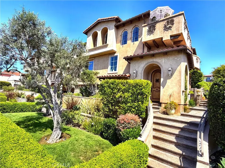 706 S Pacific Coast, Redondo Beach, CA 90277 - #2