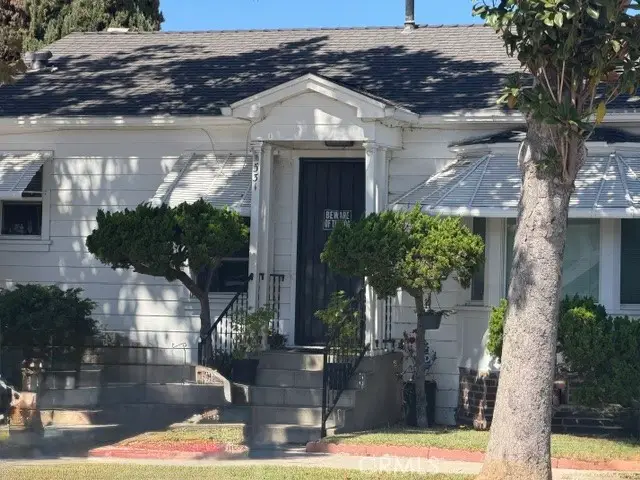 531 W Denni, Wilmington, CA 90744 - #2