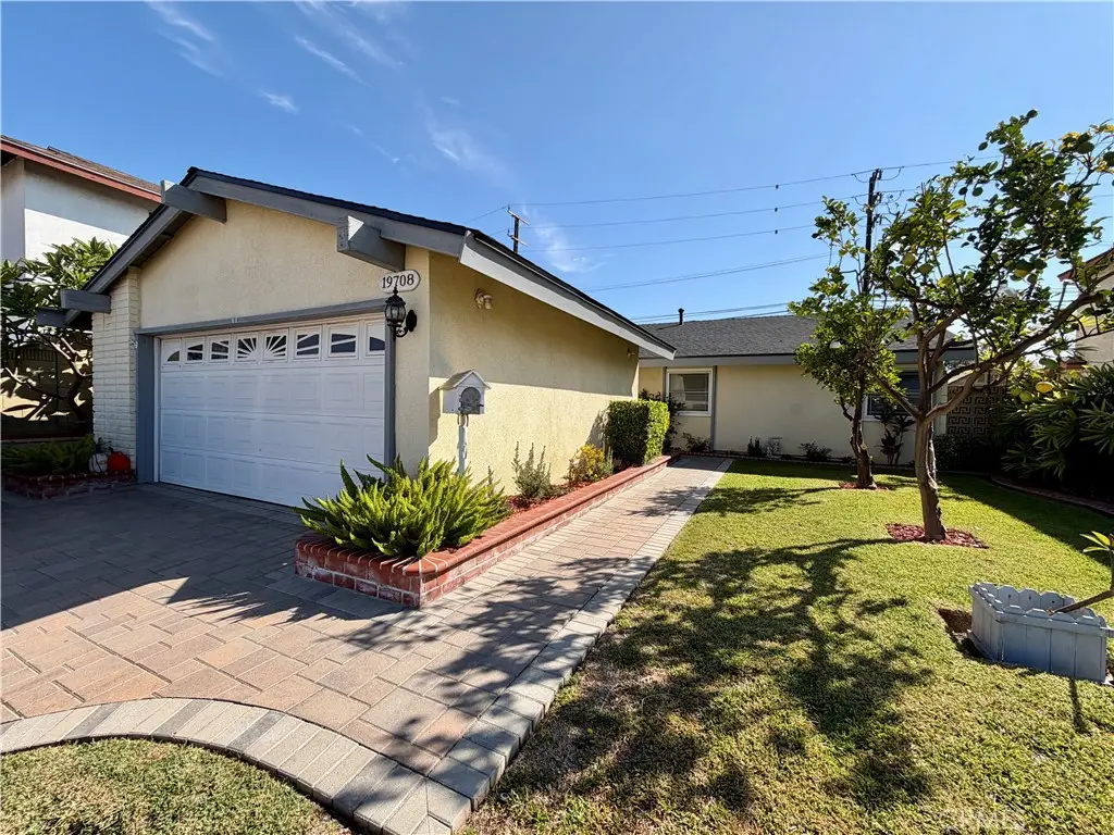 19708 Dalfsen Avenue, Carson, CA 90746 - #1