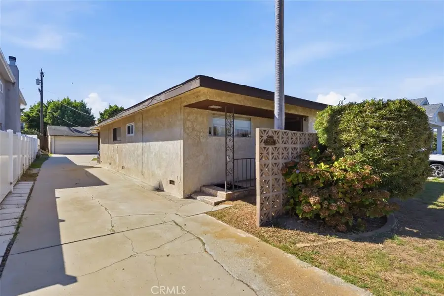2308 Graham, Redondo Beach, CA 90278 - #3