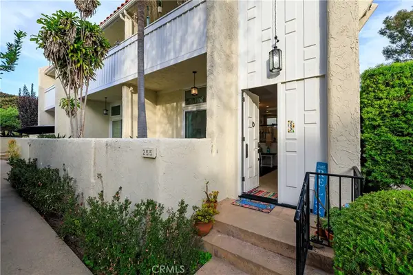 255 Valley, Hermosa Beach, CA 90254