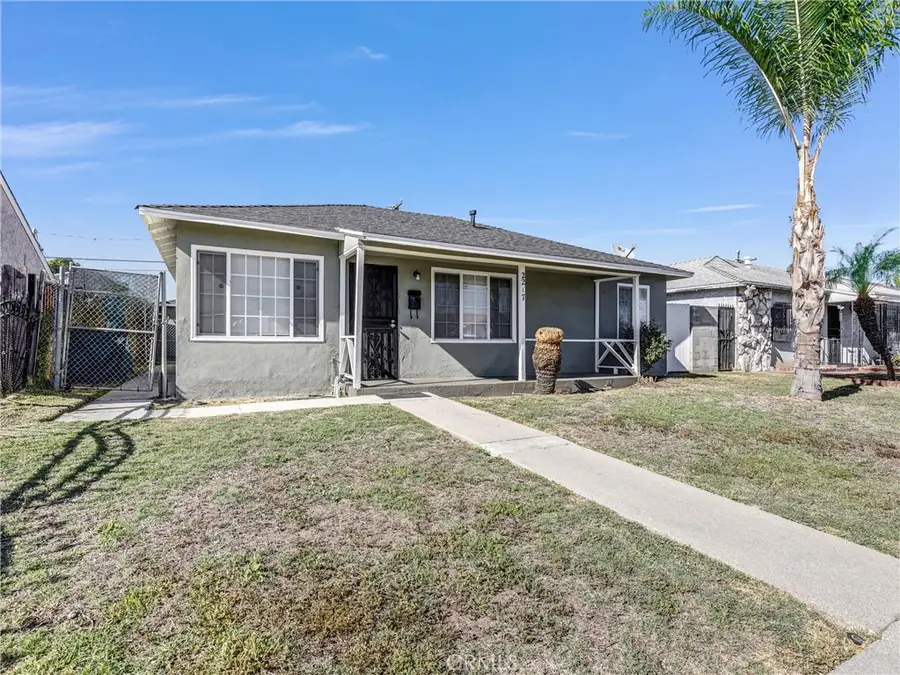 2217 W Raymond, Compton, CA 90220 - #3