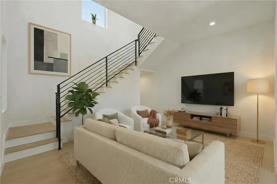 15634 Sombra Avenue #B, Lawndale, CA 90260 - #3