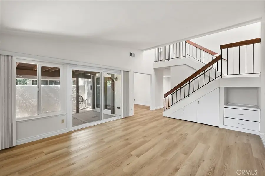 22544 Jeffrey Mark Court #1, Chatsworth, CA 91311 - #2