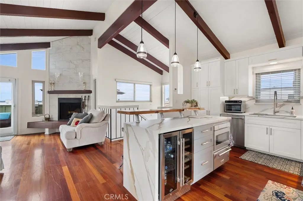 412 Manhattan Avenue, Hermosa Beach, CA 90254 - #1