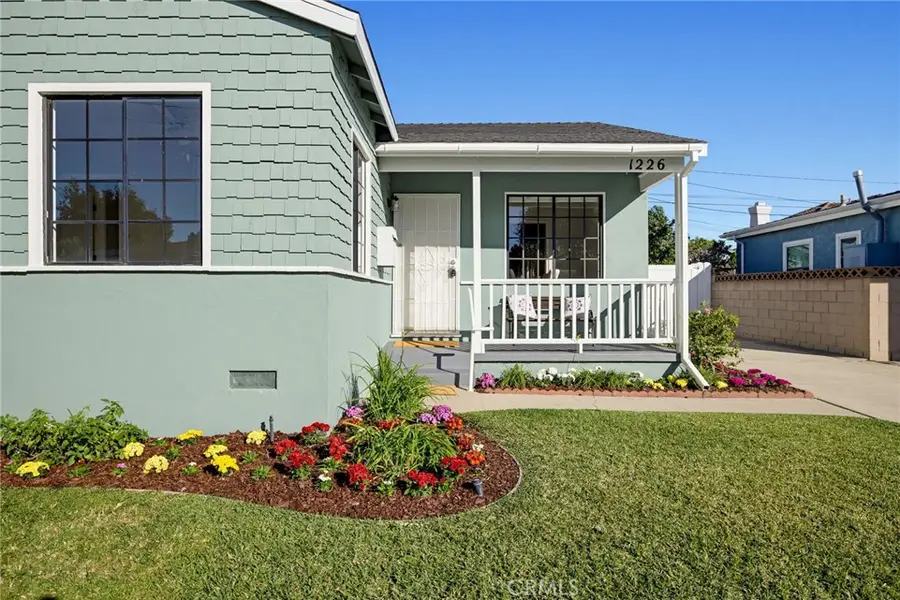 1226 Fonthill Avenue, Torrance, CA 90503 - #2