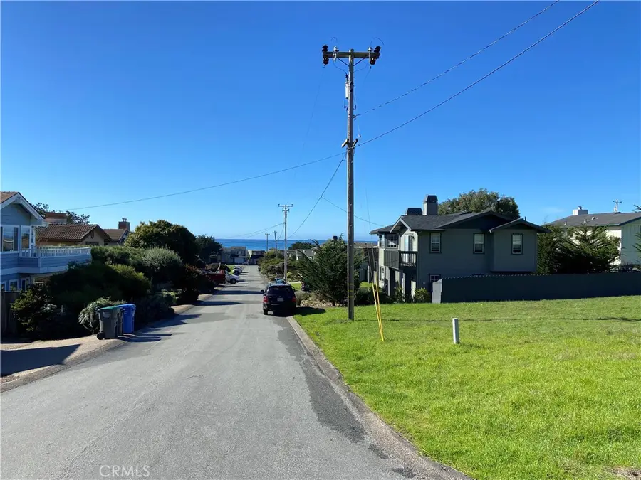 395 Ivar Street, Cambria, CA 93428 - Image #2