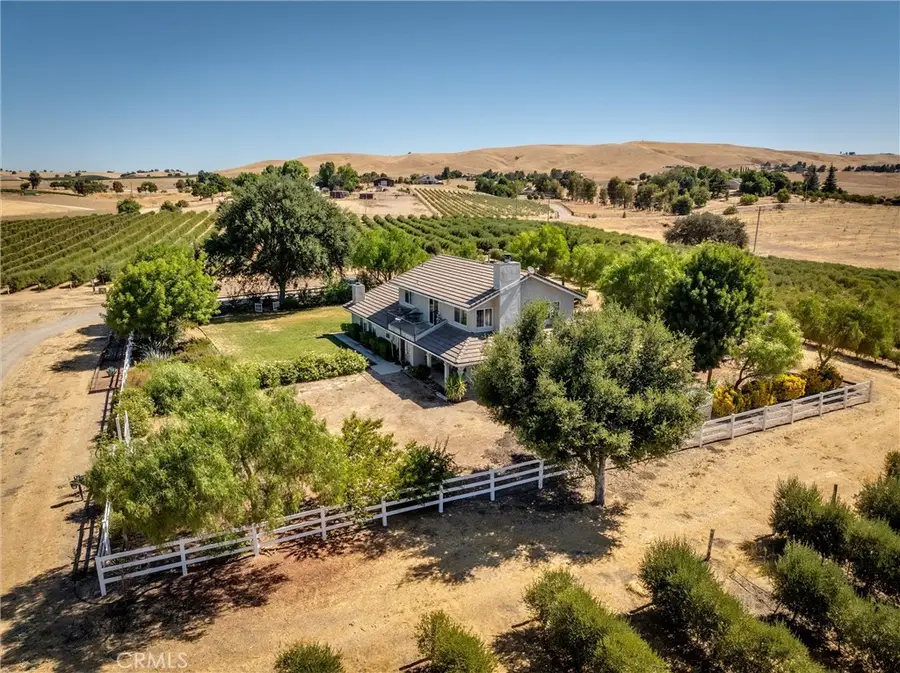 5055 Rancho La Loma Linda Drive, Paso Robles, CA 93446 - #2