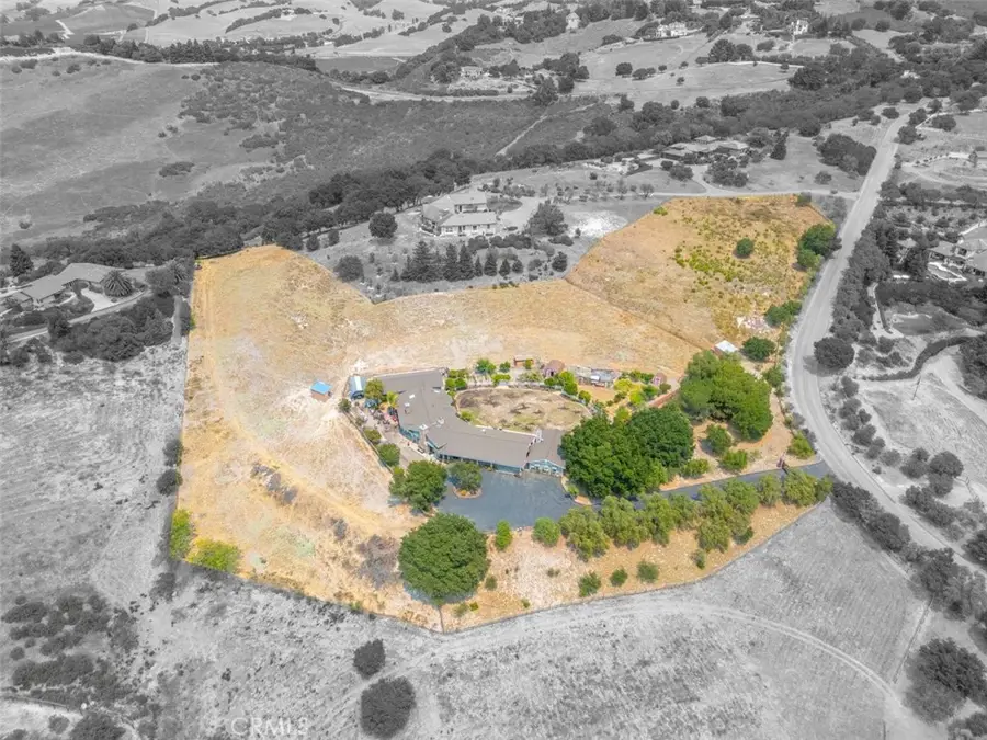 1685 Corbett Highlands Place, Arroyo Grande, CA 93420 - Image #2