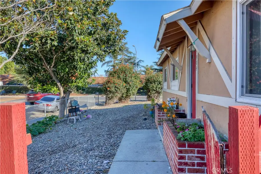 700 West Morrison Avenue, Santa Maria, CA 93458 - Image #3