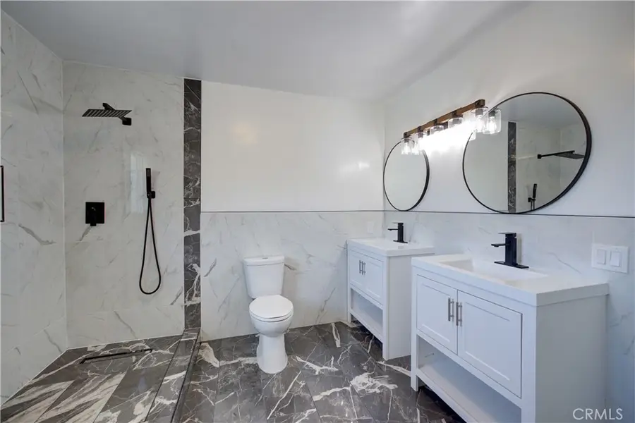 1550 Main St, Cambria, CA 93428 - Image #2