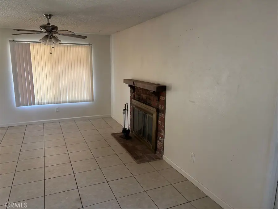 21320 Santa Barbara Drive, Tehachapi, CA 93561 - #2