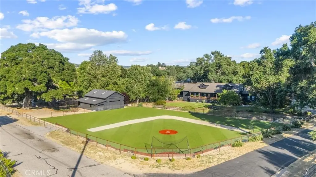 9240 Santa Margarita Road, Atascadero, CA 93422 - Image #1