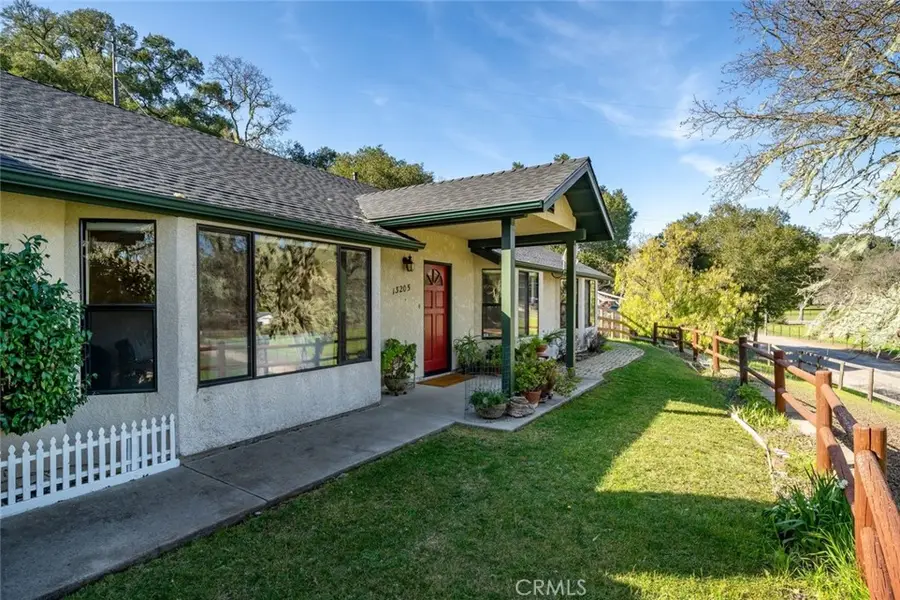 13205 Santa Lucia Road, Atascadero, CA 93422 - Image #2