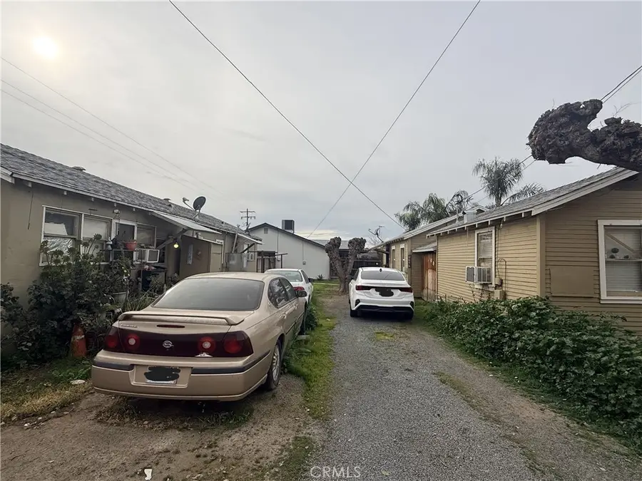 447 W Maple, Exeter, CA 93221 - #3