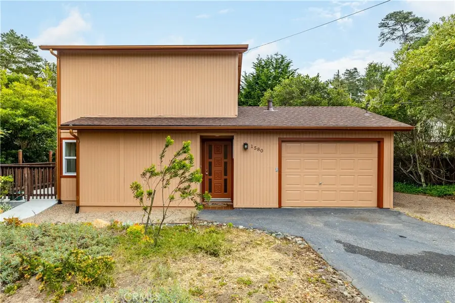 1580 Emerson, Cambria, CA 93428 - #2